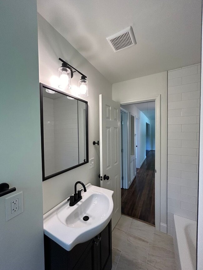 3761 Avera Ave in Winston-Salem, NC - Building Photo - Building Photo