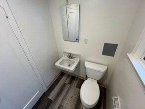 408 W El Camino St in Santa Maria, CA - Building Photo - Building Photo