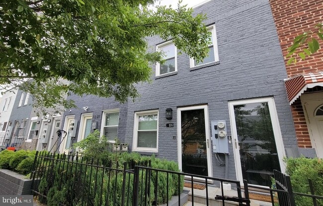 property at 1219 16th St NE