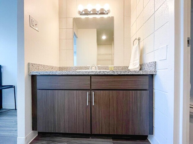 2515 Burnet Ave in Cincinnati, OH - Building Photo - Building Photo