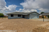 8600 E Ringo Dr in Prescott Valley, AZ - Building Photo - Building Photo