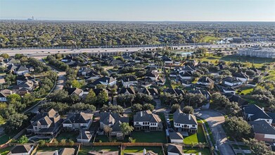 5911 Indian Hills Ln in Sugar Land, TX - Building Photo - Building Photo