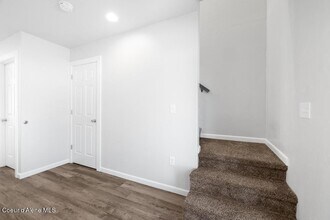 2704 N Miami Ct in Spokane, WA - Building Photo - Building Photo