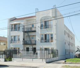 1129 N Madison Ave in Los Angeles, CA - Building Photo - Building Photo