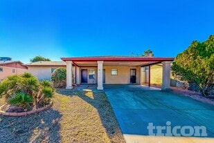 1013 W Anderson Dr in Phoenix, AZ - Building Photo