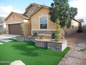 12680 Katherine Brennand Rd in El Paso, TX - Building Photo - Building Photo