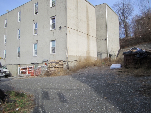 52 Poplar St in Yonkers, NY - Building Photo