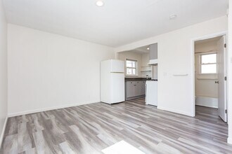 4520 Marlborough Dr in San Diego, CA - Building Photo - Building Photo