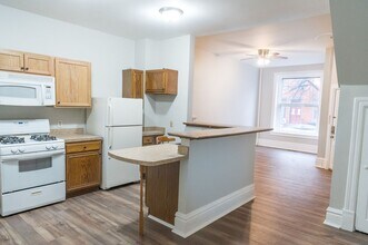 211 Hamilton St in Harrisburg, PA - Building Photo - Building Photo