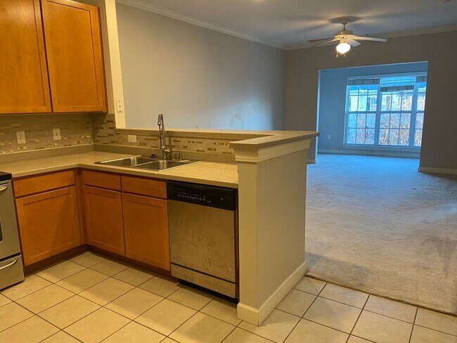 2807 Bloomfield Ln in Wilmington, NC - Building Photo - Building Photo