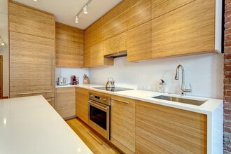 103 W 122nd St in New York, NY - Building Photo - Building Photo