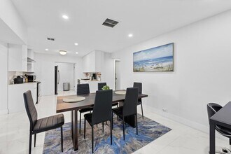 255 Glouchester St in Boca Raton, FL - Foto de edificio - Building Photo