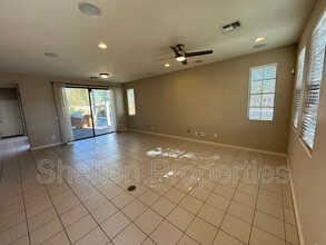 20712 W Park Meadows Dr in Buckeye, AZ - Building Photo - Building Photo