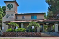 Building Photo - Raintree Village Apartamentos in El Paso, Texas