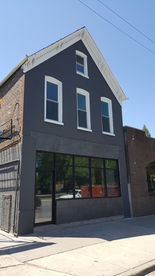property at 3436 S Western Ave