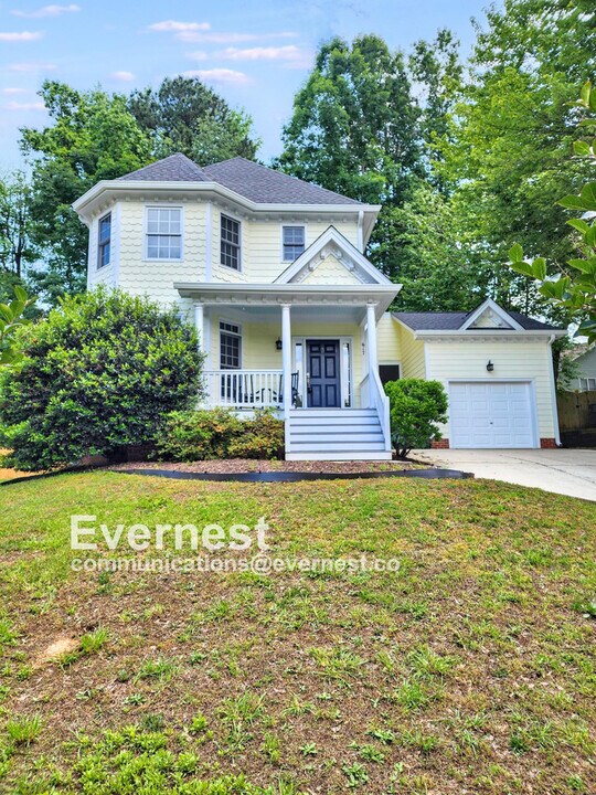 617 Scotts Ridge Trail in Apex, NC - Building Photo
