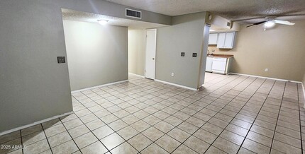 3313 W Harmont Dr in Phoenix, AZ - Building Photo - Building Photo