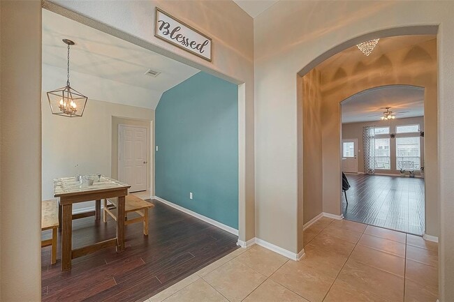 7619 Sarsaparilla Ln in Baytown, TX - Building Photo - Building Photo