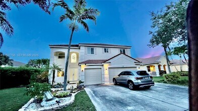 4093 Staghorn Ln in Weston, FL - Building Photo - Building Photo