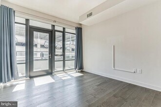 70 N St SE in Washington, DC - Building Photo - Building Photo