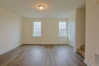 237 Holstein Dr in Hanover, PA - Building Photo - Building Photo