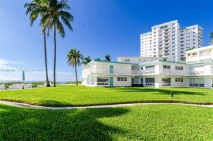 1470 S Ocean Blvd in Pompano Beach, FL - Building Photo