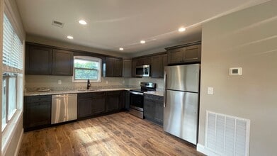 3879 Holders Grove Rd in Cosby, TN - Building Photo - Building Photo