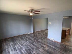 219 McDivitt Ln in Mukwonago, WI - Building Photo - Building Photo