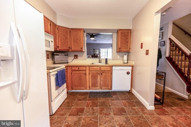 128 Delancy Pl