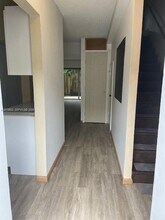 807 W Oakland Park Blvd in Oakland Park, FL - Building Photo - Building Photo