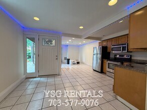 8 Alleghany St, Unit G in Boston, MA - Building Photo - Building Photo