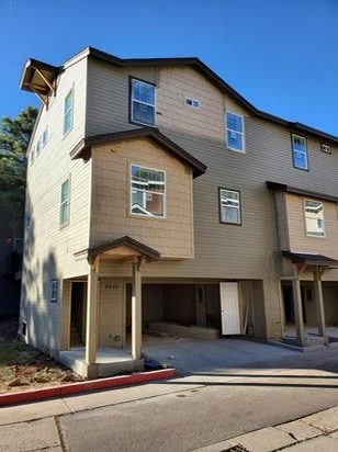 property at 2430 W Pikes Peak Dr