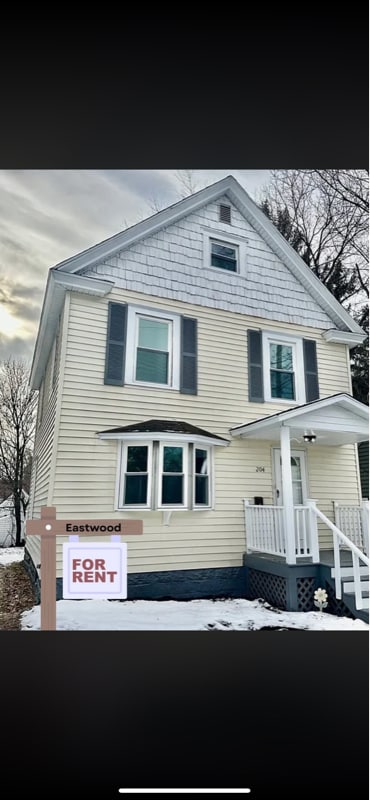 property at 204 Mariposa St