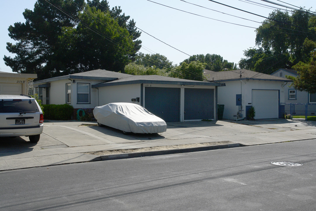 1179 King St in Redwood City, CA - Building Photo