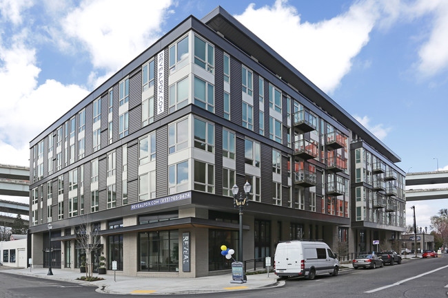 Reveal Apartments