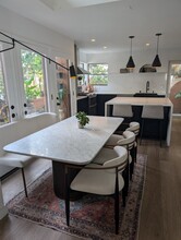 1705 S Westgate Ave, Unit #5 in Los Angeles, CA - Building Photo - Building Photo