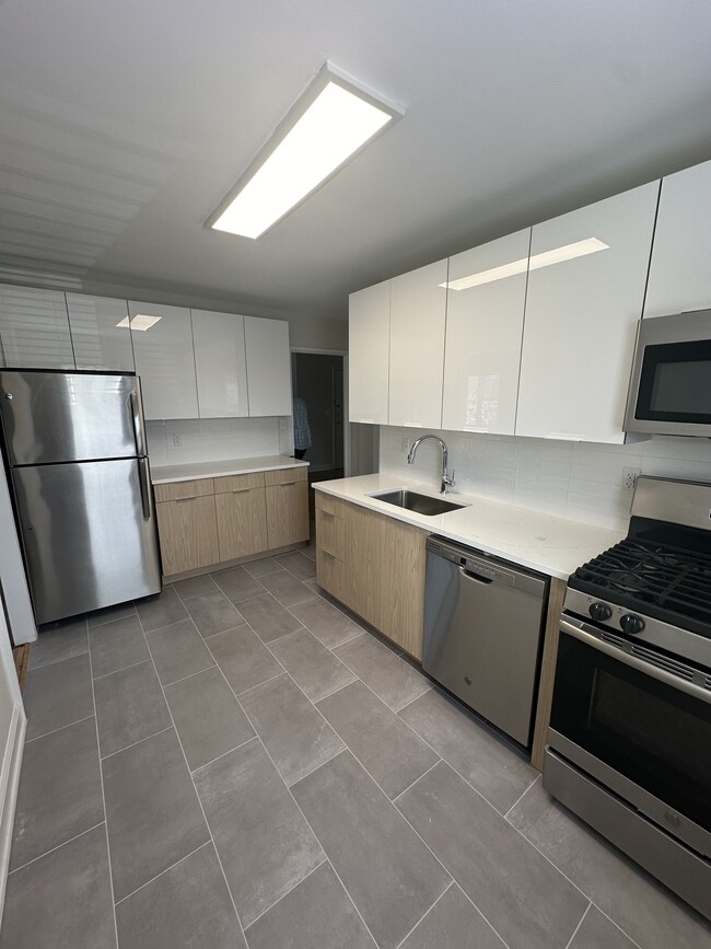 Franklin Hill Apartments