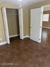 637 2nd St S in Jacksonville Beach, FL - Building Photo - Building Photo