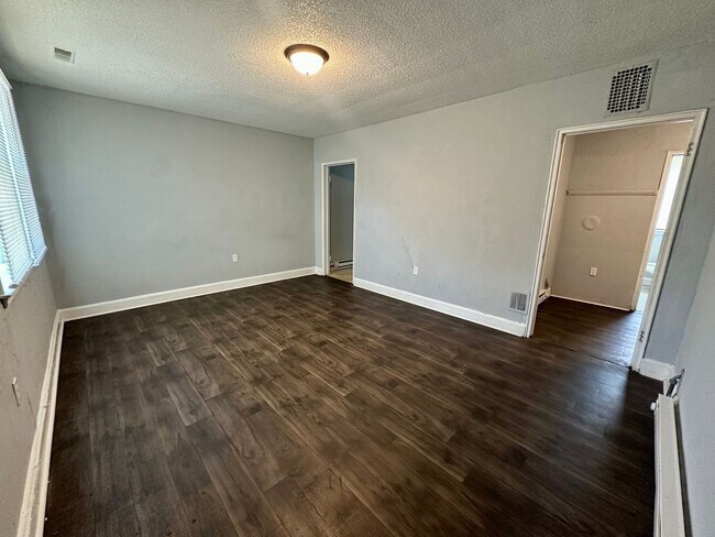652 Miller Rd-Unit -652 B in Sumter, SC - Building Photo - Building Photo
