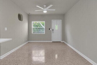 17 S Ocean Blvd in Lake Worth Beach, FL - Building Photo - Building Photo