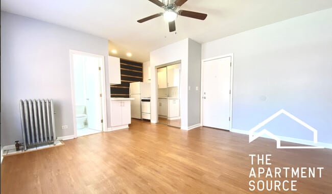 property at 4241 N Kenmore Ave