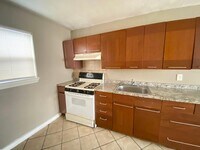 5412 Market St photo'