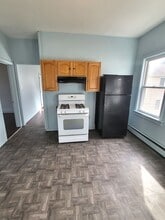 97-99 Alverson Ave in Providence, RI - Building Photo - Building Photo