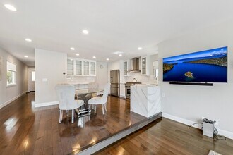 464 Christie Dr in South Lake Tahoe, CA - Building Photo - Building Photo