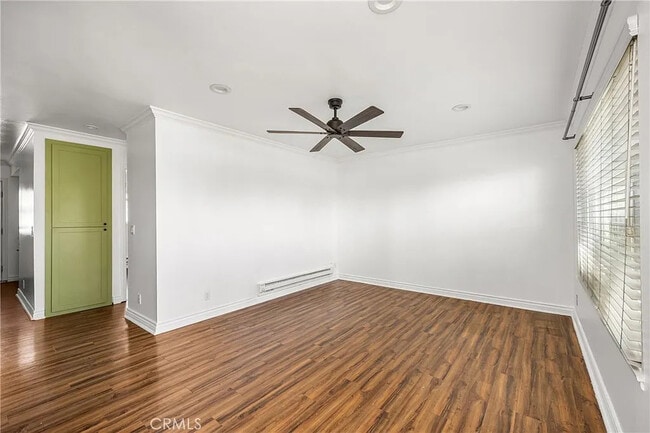 9695 Adams Ave in Huntington Beach, CA - Building Photo - Building Photo