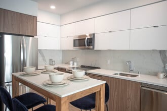 Archer Hollywood in Los Angeles, CA - Foto de edificio - Interior Photo