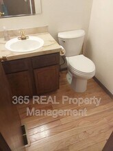 909 44th Ave Ct in Greeley, CO - Foto de edificio - Building Photo