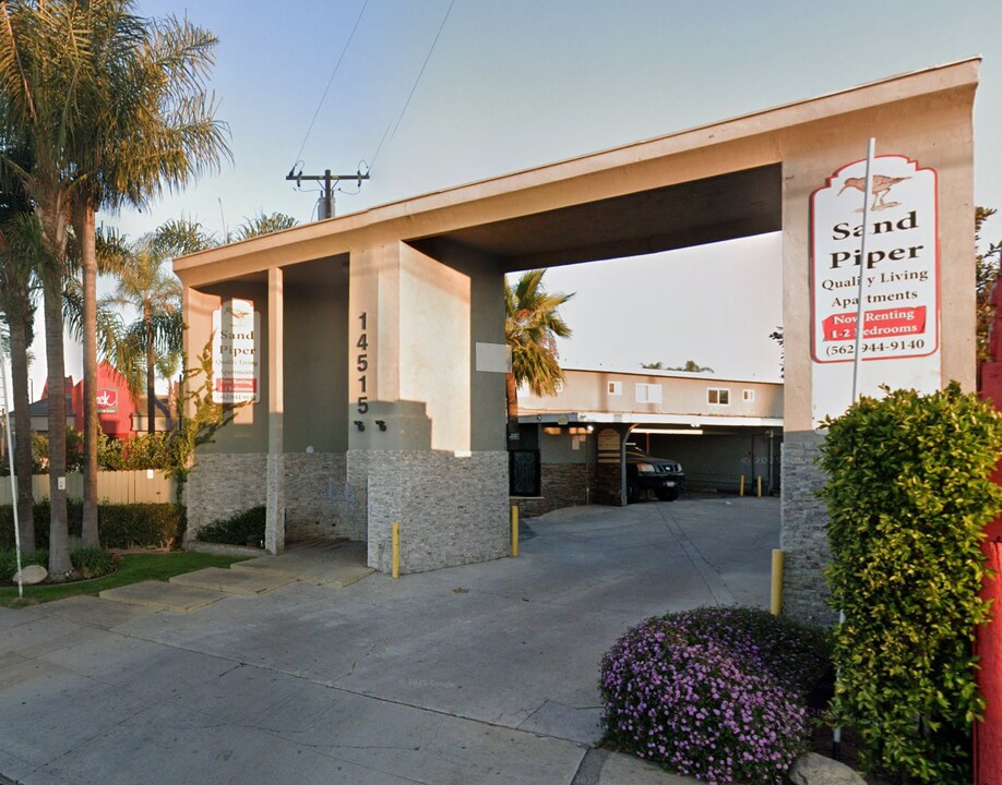 14437 Telegraph Rd, Unit 70 in Whittier, CA - Building Photo