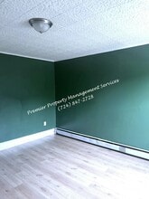 1206 9th Ave in Beaver Falls, PA - Building Photo - Building Photo