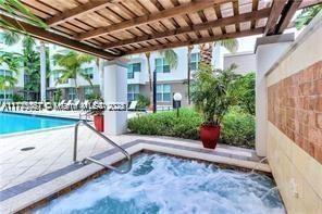 2401 NE 65th St in Fort Lauderdale, FL - Building Photo - Building Photo